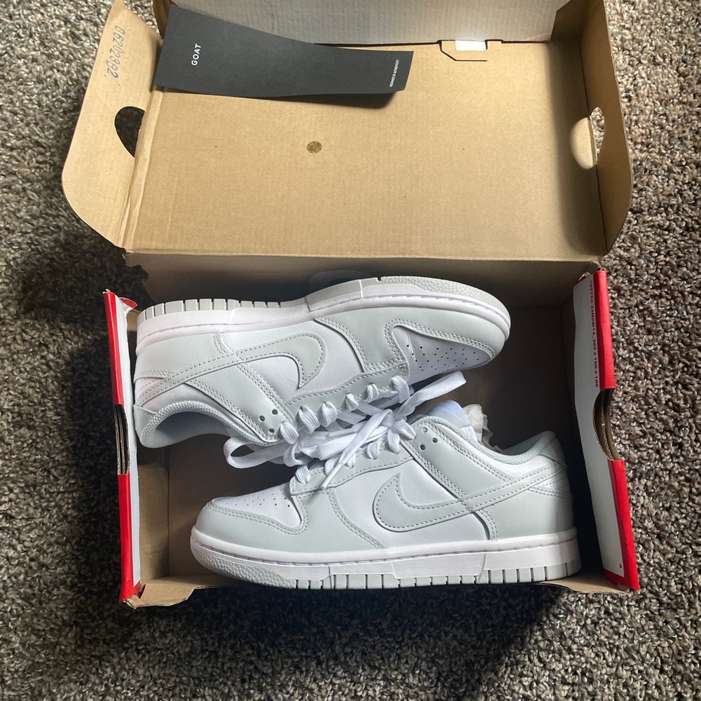 🩶 Nike Dunk Low Next Nature 🩶 - Picture 2 of 12
